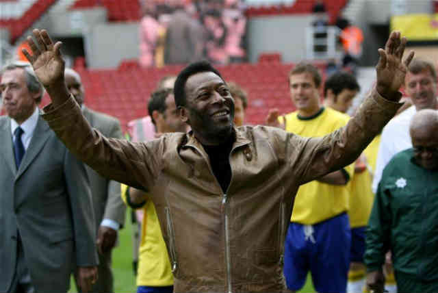 Pele made a sppech for the Brazilian team and believes they are not ready yet